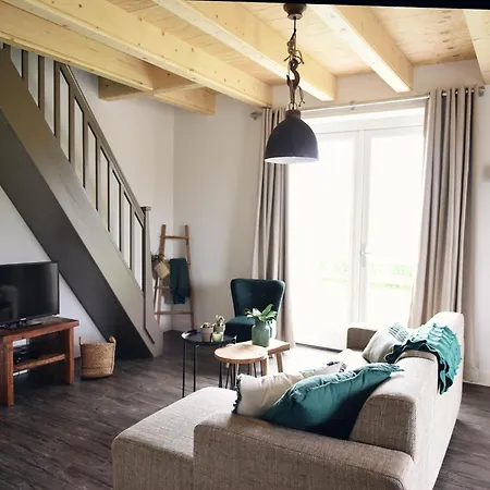 Hoeve Landzicht For 24-people * Callantsoog