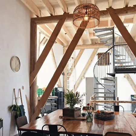 Vila Hoeve Landzicht For 24-people *