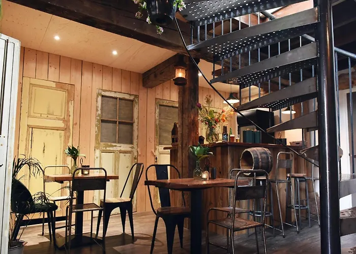 Hoeve Landzicht For 24-people *