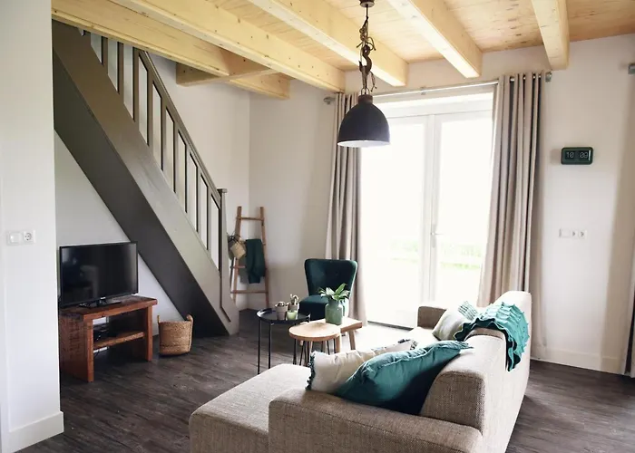 Hoeve Landzicht For 24-people * Callantsoog