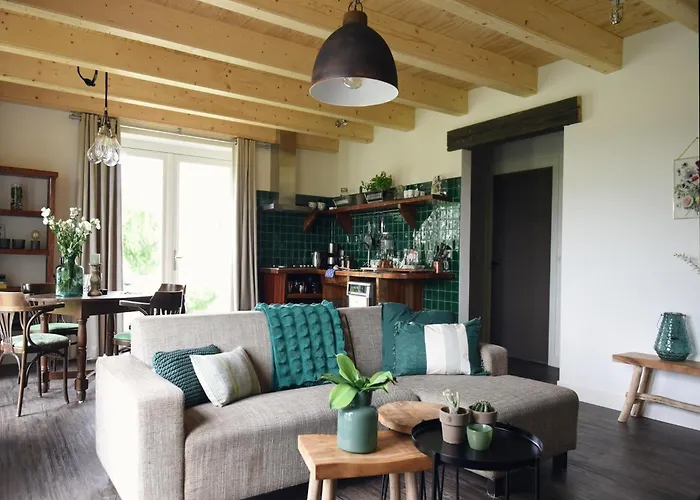 Hoeve Landzicht For 24-people Villa *