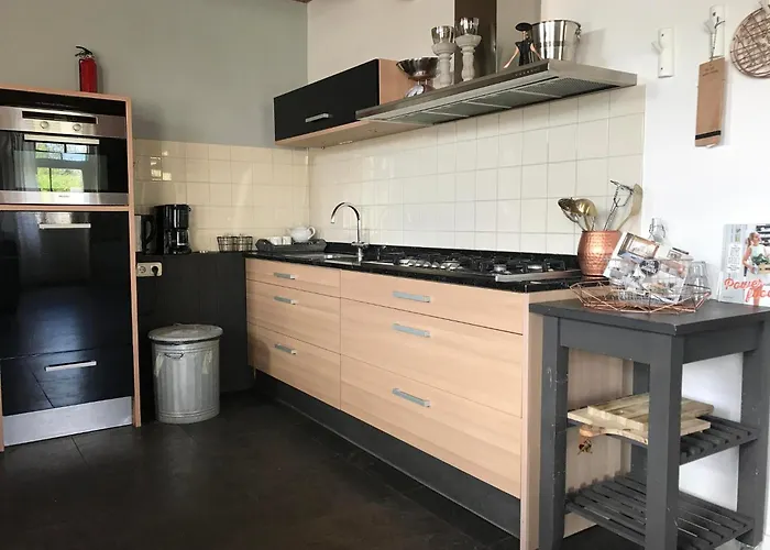 Hoeve Landzicht For 24-people Villa Callantsoog